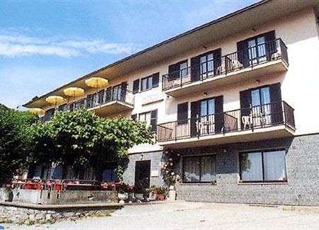 Hotel La Capannina Massino Visconti Exterior foto